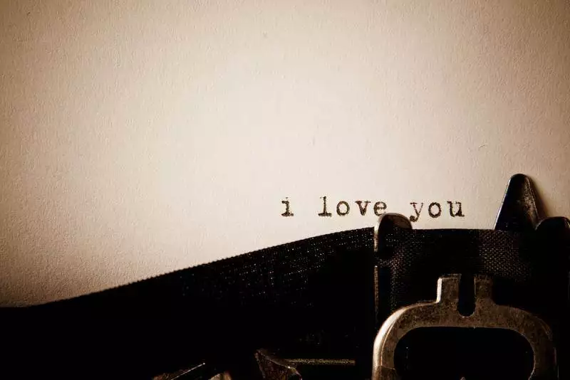 Plus Belles Chansons en Anglais sur les Relations à Distance