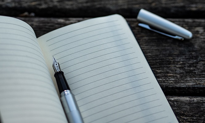 maintenir-conversation-sms-relation-distance